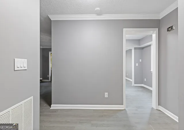 4th image of 836 Lake Hollow Blvd Sw, Marietta, GA 30064 | MLS# 10814656