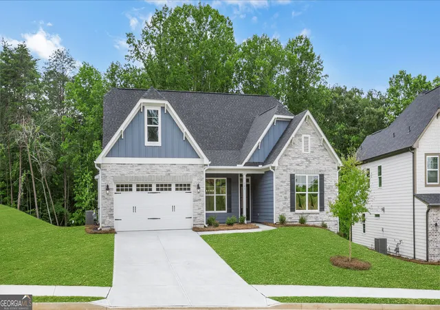 Photo 2 of Single family home for sale at 141 Cedar Crst Ln, Dawsonville, GA 30534 | MLS# 10741665 | Listing updated on 2026-09-10