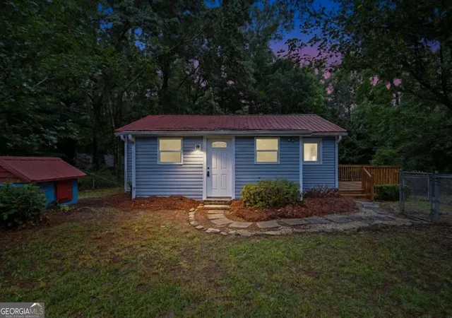 Homes for sale in Cumming, GA | 6815 Bannister Rd, Cumming, GA 30028 | MLS# 10791345