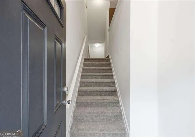 Photo 2 of Townhouse for sale at 1057 Liberty Pkwy Nw, Atlanta, GA 30318 | MLS# 10833119 | Listing updated on 2026-08-26