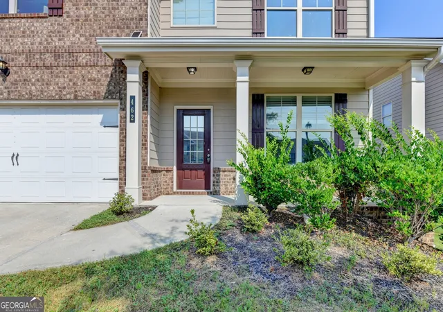 Photo 3 of Single family home for sale at 462 Hinton Farm Way, Dacula, GA 30019 | MLS# 10815915 | Listing updated on 2026-10-03