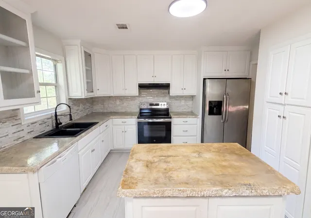 Photo 2 of Single family home for sale at 342 Newcastle Vis, Mcdonough, GA 30253 | MLS# 10764994 | Listing updated on 2026-09-18