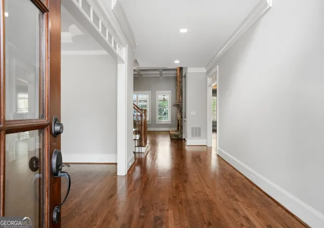 Photo 3 of Single family home for sale at 25 River Sound Cir, Dawsonville, GA 30534 | MLS# 10624953 | Listing updated on 2026-09-22