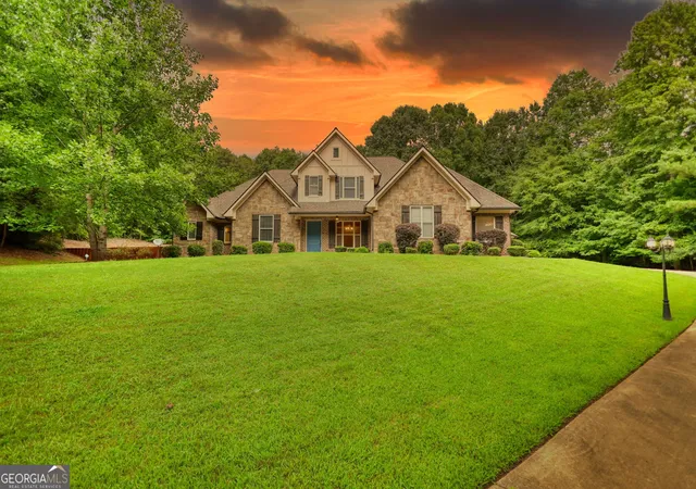 1st image of 360 Wyldewoode Dr, Mcdonough, GA 30253 | MLS# 10817168