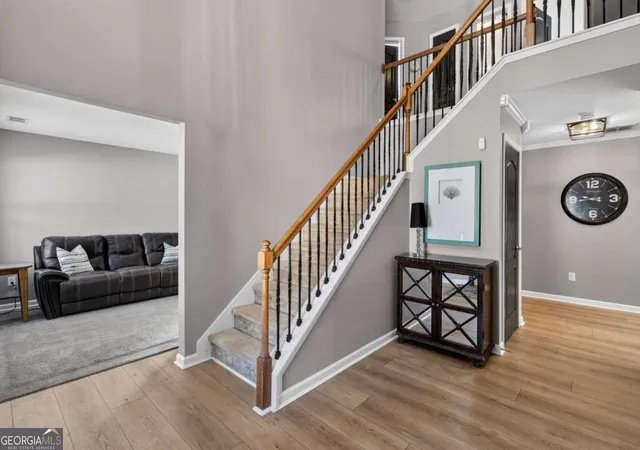 Photo 3 of Sale Pending at 5417 Woodstream Ct, Gainesville, GA 30507 | MLS# 10803134 | Listing updated on 2026-09-17