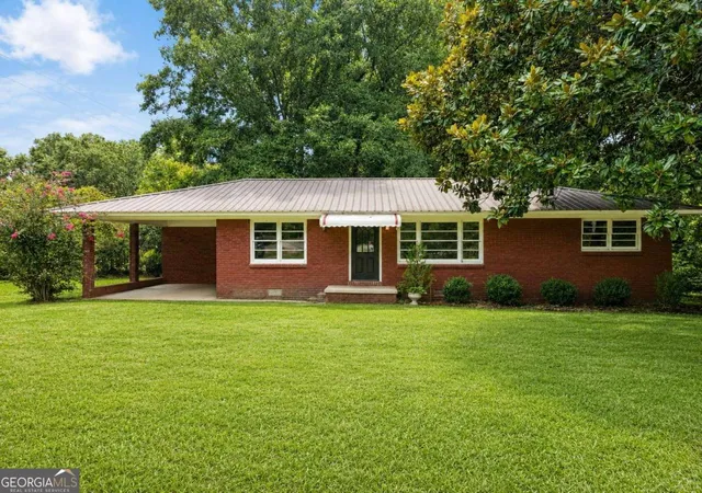 1st image of 1572 Sugar Valley Rd Nw, Calhoun, GA 30701 | MLS# 10827294
