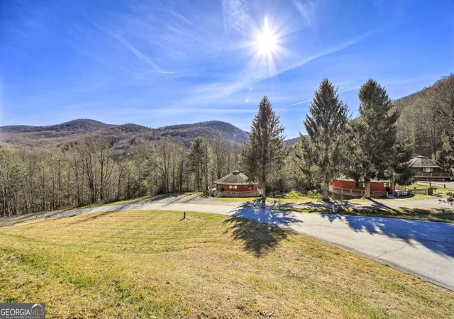 27th image of 30 Spy Glass Circle Unit J Circle, Dillard, GA 30537 | MLS# 10806458