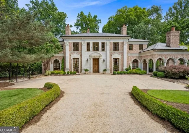 Photo 2 of Mansion for sale at 125 Blackland Rd Nw, Atlanta, GA 30342 | MLS# 10783502 | Listing updated on 2026-08-26