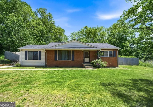 Homes for sale in Demorest, GA | 144 Georgia St, Demorest, GA 30535 | MLS# 10768800