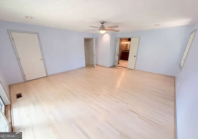 Photo 3 of Single family home for sale at 5344 Forest Springs Dr, Atlanta, GA 30338 | MLS# 10827514 | Listing updated on 2026-10-29