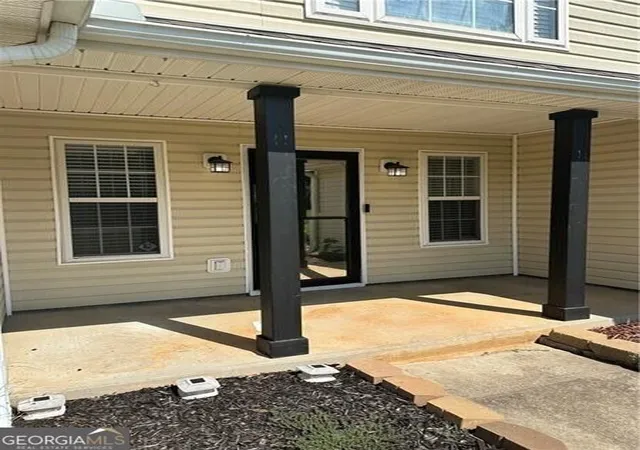 2nd image of 310 Windermere Dr, Loganville, GA 30052 | MLS# 10831697