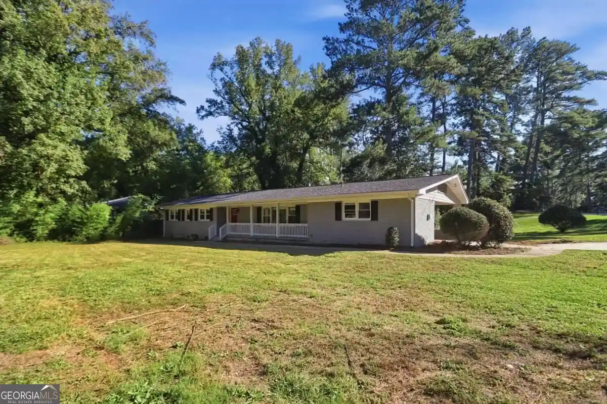 Photo 1 of Single family home for sale at 1804 Timothy Dr Sw, Atlanta, GA 30311 | MLS# 10876881 | Listing updated on 2026-10-22