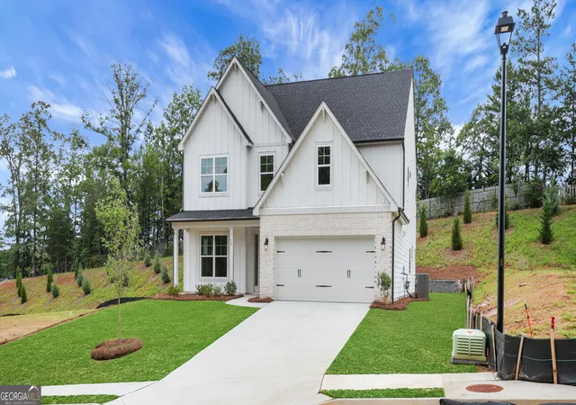 Photo 2 of Single family home for sale at 90 Cedar Crst Ln, Dawsonville, GA 30534 | MLS# 10775585 | Listing updated on 2026-09-10