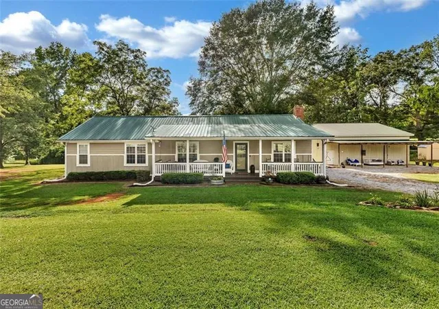 Homes for sale in Milner, GA | 340 Tom Bell Rd, Milner, GA 30257 | MLS# 10735265