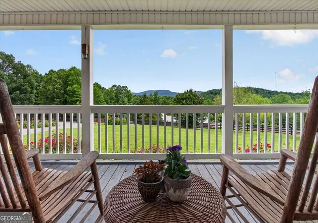 Homes for sale in Rydal, GA | 290 Knucklesville Rd, Rydal, GA 30171 | MLS# 10796179
