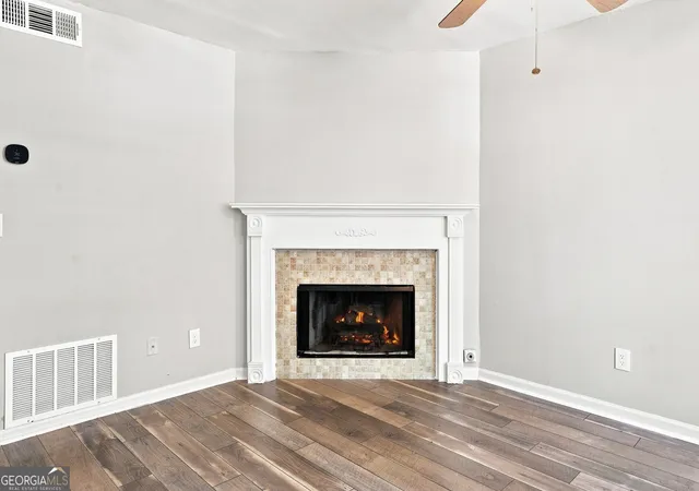 Listing Photo 4 - Condo for sale in building located at 6422 Wedgeview Dr, Tucker, GA 30084