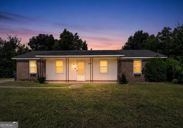 16th image of 1951 Neptune Dr, Augusta, GA 30906 | MLS# 10829825