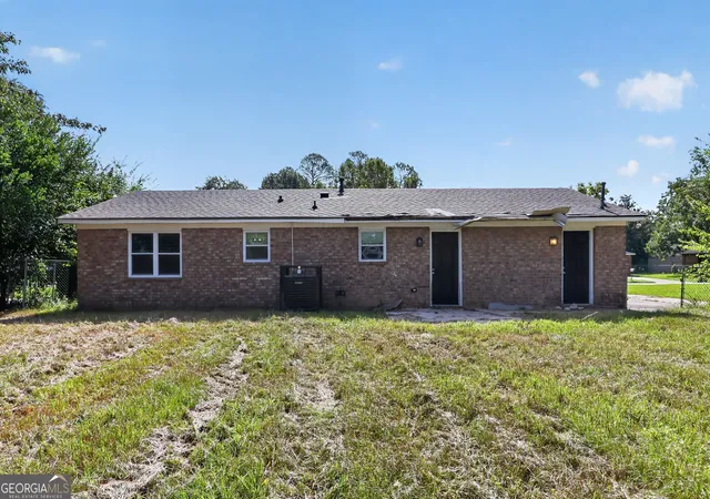 Photo 3 of Single family home for sale at 1951 Neptune Dr, Augusta, GA 30906 | MLS# 10829825 | Listing updated on 2026-09-28