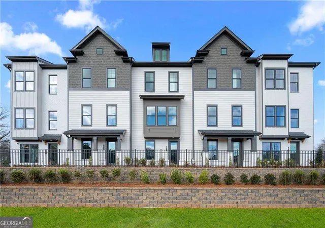 Photo 2 of Townhouse for sale at 1842 Marisol Cir Nw, Kennesaw, GA 30144 | MLS# 10828932 | Listing updated on 2026-09-14