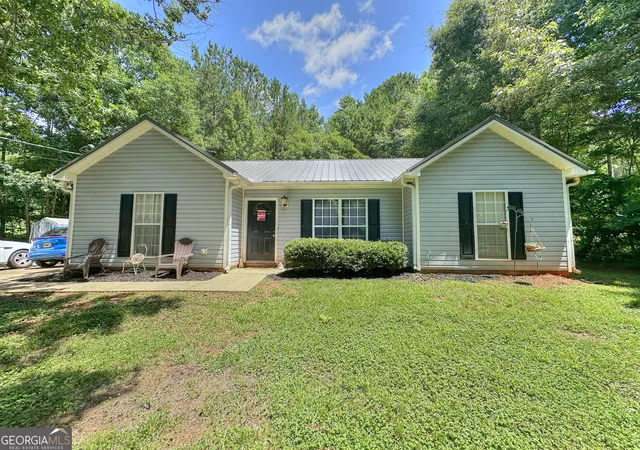 Homes for sale in Lagrange, GA | 448 Hampton Green Dr, Lagrange, GA 30240 | MLS# 10794680