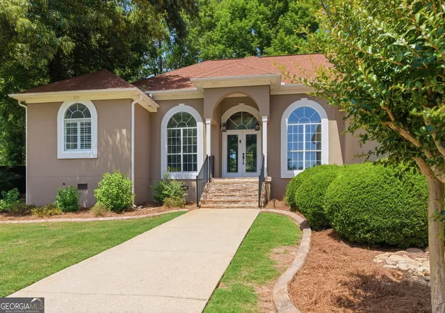 Photo 3 of Single family home for sale at 873 Archie Dr, Mcdonough, GA 30252 | MLS# 10819110 | Listing updated on 2026-09-17