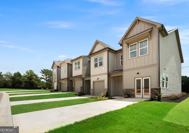 1st image of 14 Magnolia Blvd, Cedartown, GA 30125 | MLS# 10824972