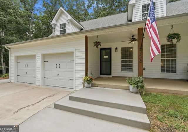 Photo 4 of Sale Pending at 758 Mayapple Glen, Dawsonville, GA 30534 | MLS# 10807495 | Listing updated on 2026-08-02