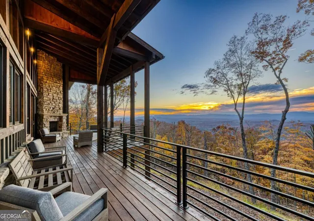 Photo 4 of Single family home for sale at 18 Wawayanda Dr, Mineral Bluff, GA 30559 | MLS# 10684415 | Listing updated on 2026-04-27