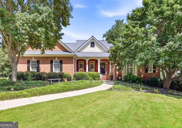1st image of 4611 Chartwell Chase Ct, Flowery Branch, GA 30542 | MLS# 10831446