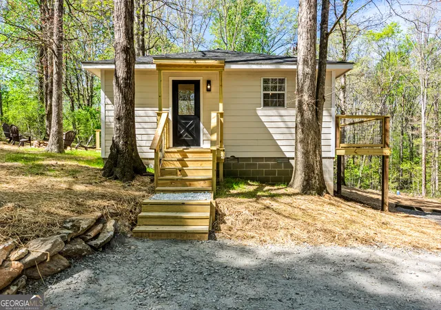 3rd image of 684 Faith Ln, Clarkesville, GA 30523 | MLS# 10785852