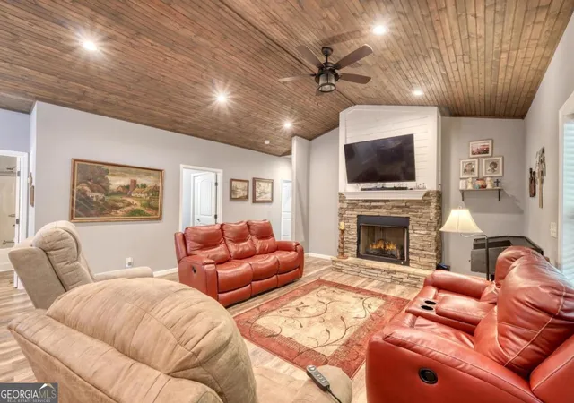 5th image of 110 Hampton Rd, Morganton, GA 30560 | MLS# 10768157