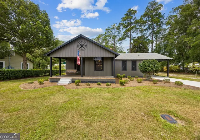 1st image of 283 First St, Folkston, GA 31537 | MLS# 10815851