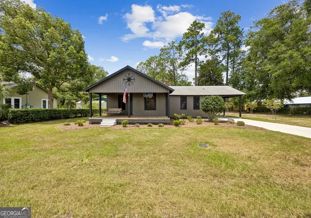 2nd image of 283 First St, Folkston, GA 31537 | MLS# 10815851