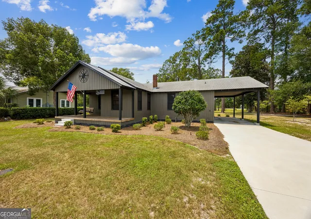 4th image of 283 First St, Folkston, GA 31537 | MLS# 10815851