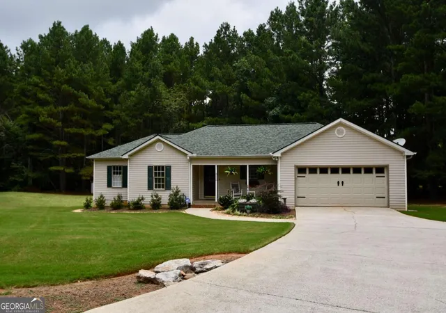 Photo 3 of Single family home for sale at 315 Gentle Doe Way, Athens, GA 30601 | MLS# 10805319 | Listing updated on 2026-09-29