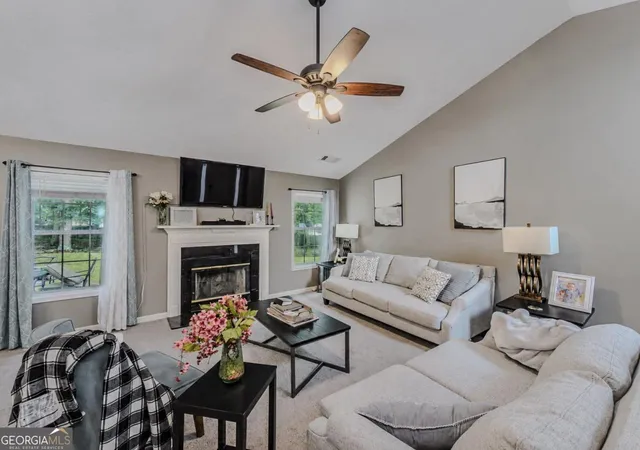 2nd image of 530 Flintlock Dr, Dacula, GA 30019 | MLS# 10815821