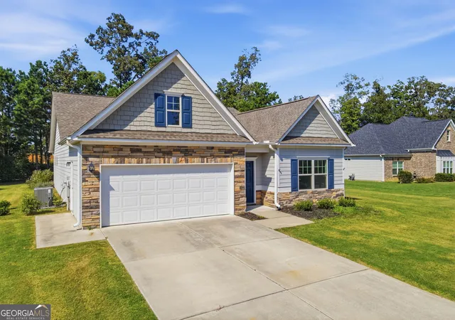 3rd image of 11 Rambling Oaks Dr Ne, Rome, GA 30165 | MLS# 10832231