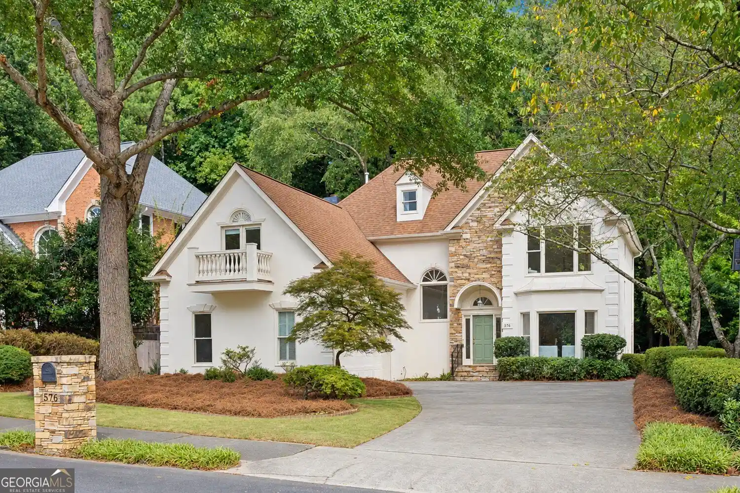 Photo 1 of Single family home for sale at 576 Pelham Rd Ne, Atlanta, GA 30324 | MLS# 10858245 | Listing updated on 2026-10-13