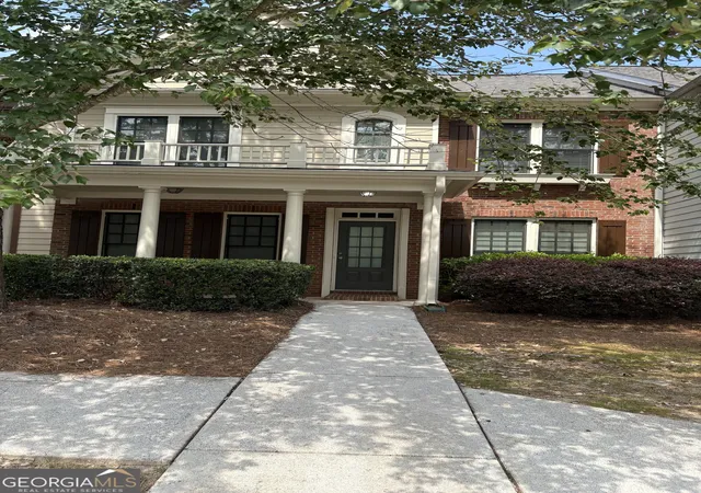 Photo 3 of Townhouse for sale at 1270 Faircrest Xing Dr #1270, Alpharetta, GA 30004 | MLS# 10792288 | Listing updated on 2026-09-14
