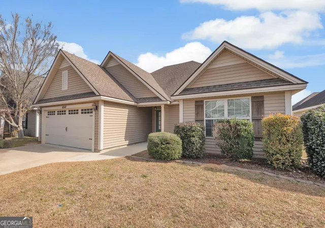 3rd image of 4248 Shadow Garden Dr, Hahira, GA 31632 | MLS# 10693423