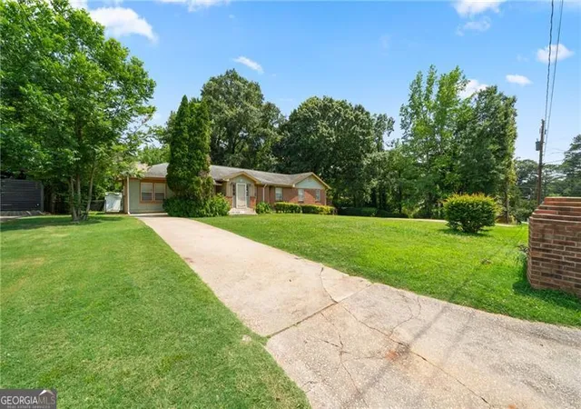 4th image of 2205 Loring Ct, Decatur, GA 30032 | MLS# 10797711