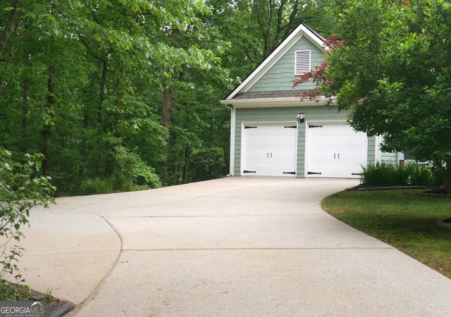 Photo 4 of Sale Pending at 24 Lake Laurel Dr, Dahlonega, GA 30533 | MLS# 10761360 | Listing updated on 2026-09-08