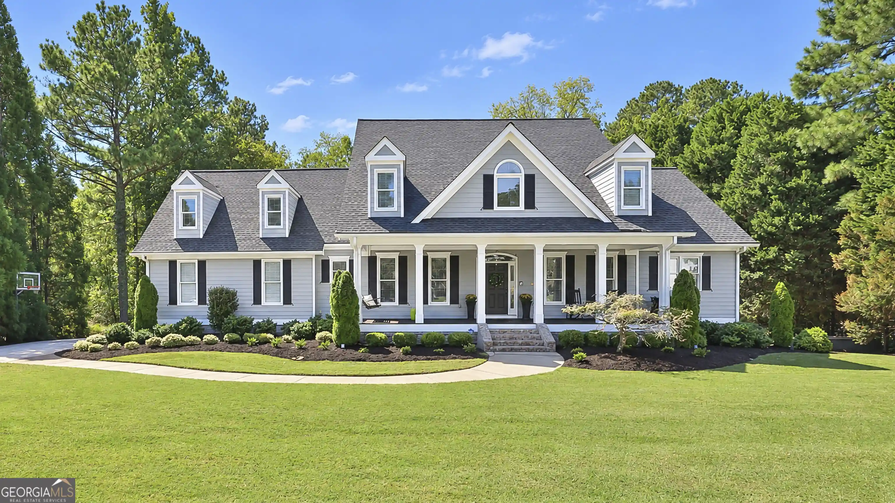 Photo 1 of Mansion for sale at 125 Coventry Ct, Fayetteville, GA 30215 | MLS# 10857477 | Listing updated on 2026-10-18