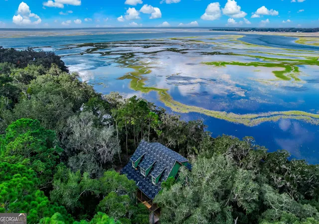 Photo 3 of Sale Pending at 122 Carousers Cvs, St. Marys, GA 31558 | MLS# 10809662 | Listing updated on 2026-10-02