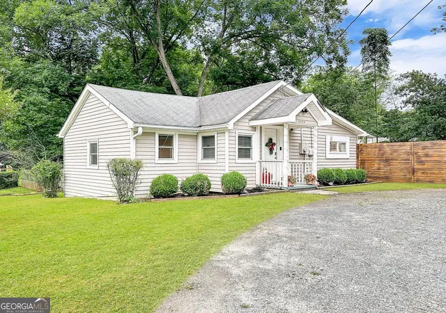 Photo 1 of Single family home for sale at 4548 Spring St Ext, Acworth, GA 30101 | MLS# 10788112 | Listing updated on 2026-09-09