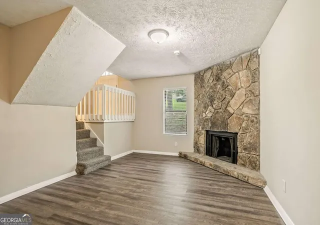 Photo 4 of Single family home for sale at 4645 Hairston Xing Pl, Stone Mountain, GA 30083 | MLS# 10789610 | Listing updated on 2026-08-07