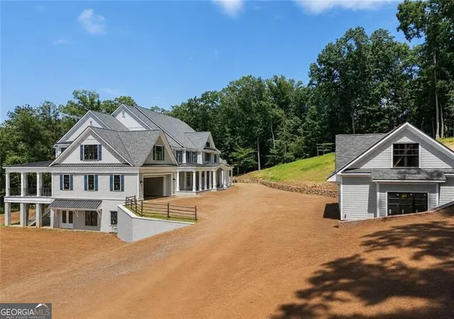 Photo 3 of Mansion for sale at 13675 Freemanville Rd, Alpharetta, GA 30004 | MLS# 10803221 | Listing updated on 2026-07-30