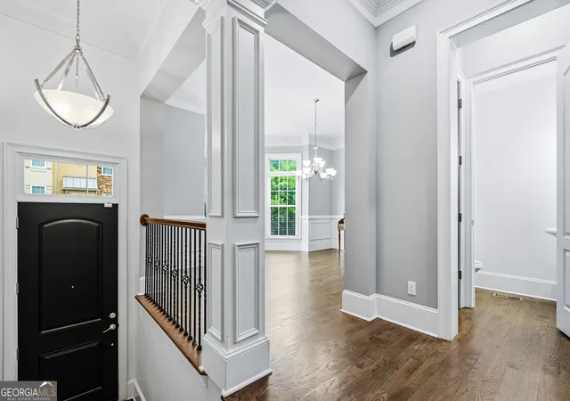 Photo 3 of Townhouse for sale at 1933 Ridgemont Ln, Decatur, GA 30033 | MLS# 10779264 | Listing updated on 2026-07-13