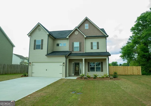 Photo 2 of Single family home for sale at 126 Bluecoat Trl, Byron, GA 31008 | MLS# 10777453 | Listing updated on 2026-08-10