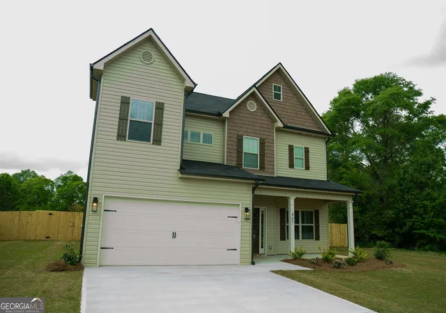 Photo 2 of Single family home for sale at 126 Bluecoat Trl, Byron, GA 31008 | MLS# 10777453 | Listing updated on 2026-08-10